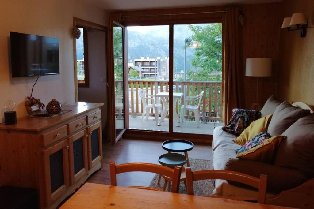 Bel Appartement Montagne Dans Le Parc Des Ecrins 奥西耶尔 外观 照片